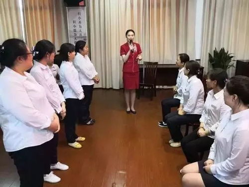 長江水務營業所 禮儀培訓提服務，市場營銷展新篇